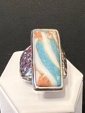 Faux Spiny Oyster Costume Ring Size 8 (360)